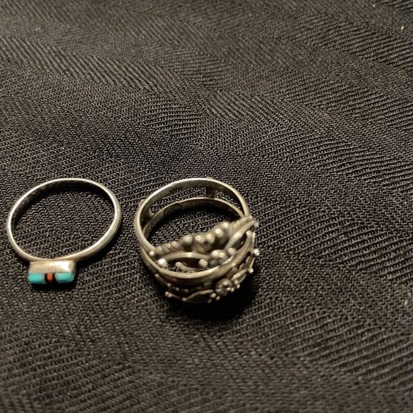 Zuni  Multicolor ladies Ring. Marked Sterling - Picture 6 of 8